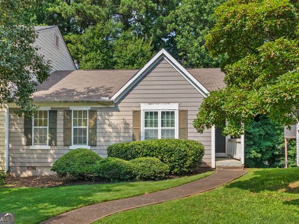 1041 Plantation Way, Kennesaw, GA 30144