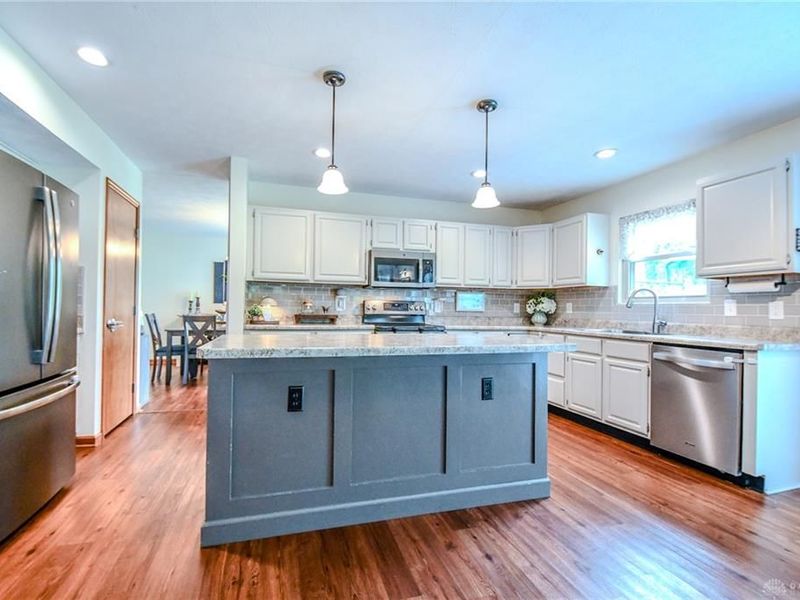 2435 Dutch Mill Drive, Fairborn, OH 45324 Photo 13