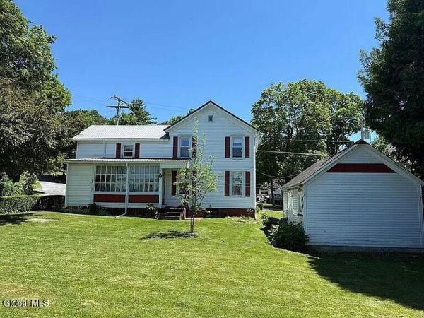 38 Munsell Street, Hoosick Falls, NY 12090