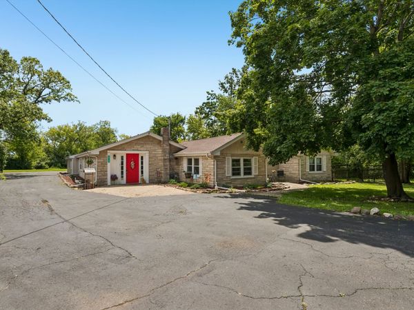 26735 W Il Route 173, Antioch, IL 60002