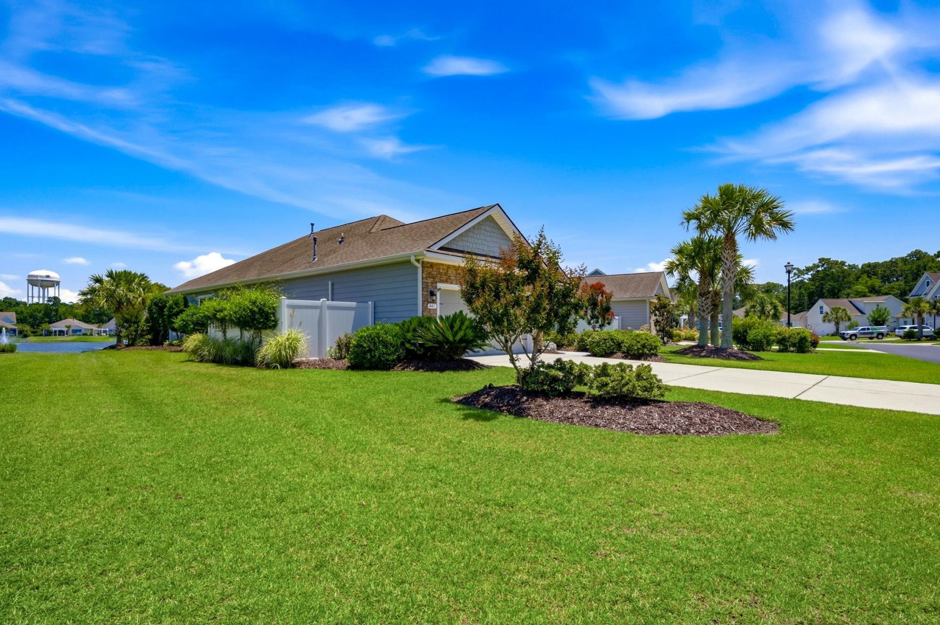 441 Hyacinth Loop Photo 72