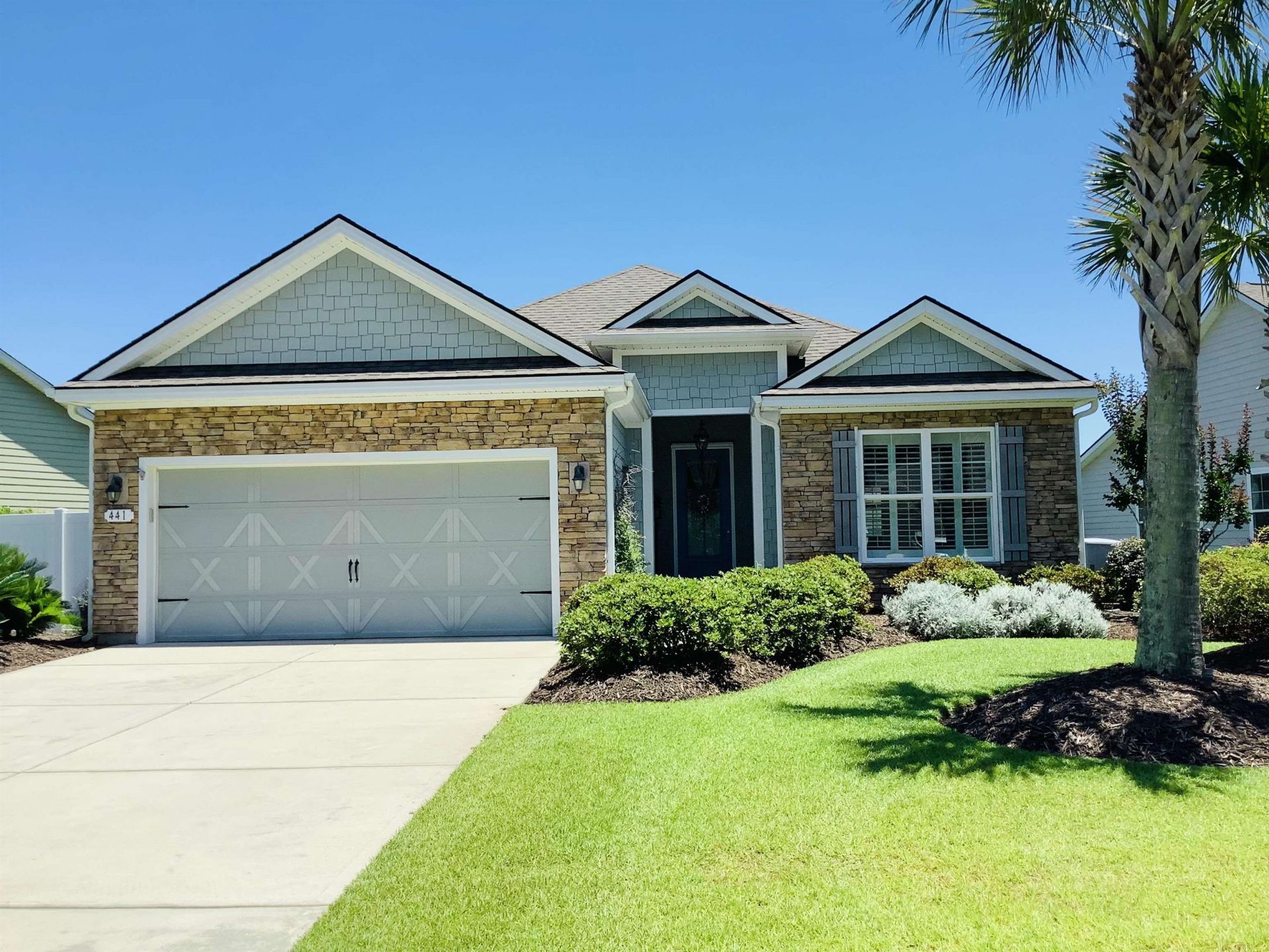 441 Hyacinth Loop Photo 74