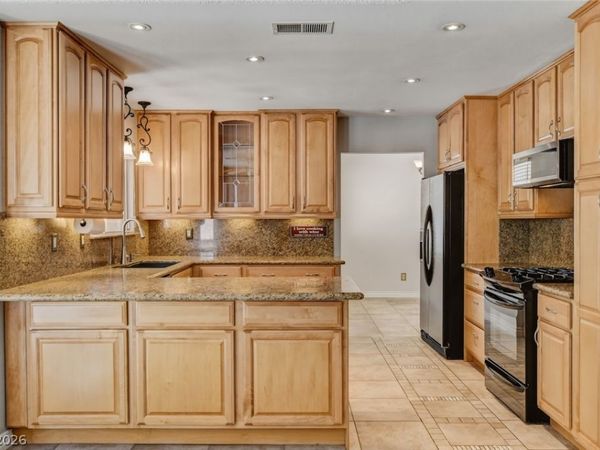 1827 Escondido Terrace , Henderson, NV 89074