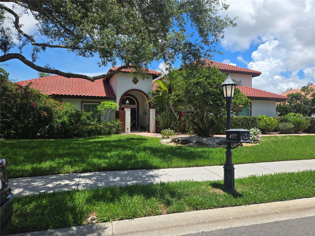 4177 Losillias Drive , Sarasota, FL 34238 Main Photo