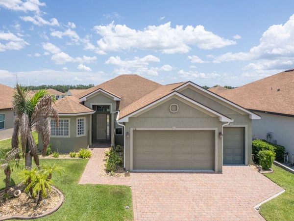 1061 SAWGRASS DRIVE , WINTER HAVEN, FL 33884