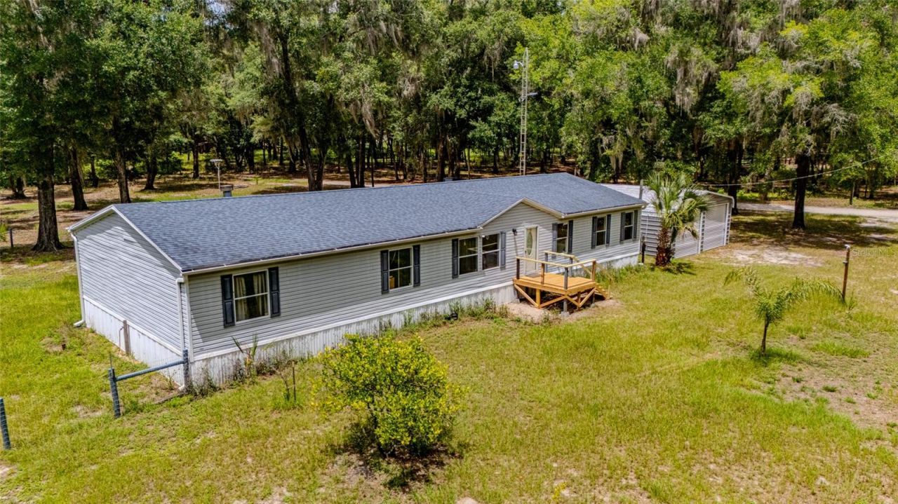 19050 NE 3rd Court , Citra, FL 32113 Photo