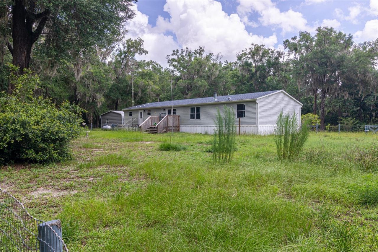 19050 NE 3rd Court , Citra, FL 32113 Photo