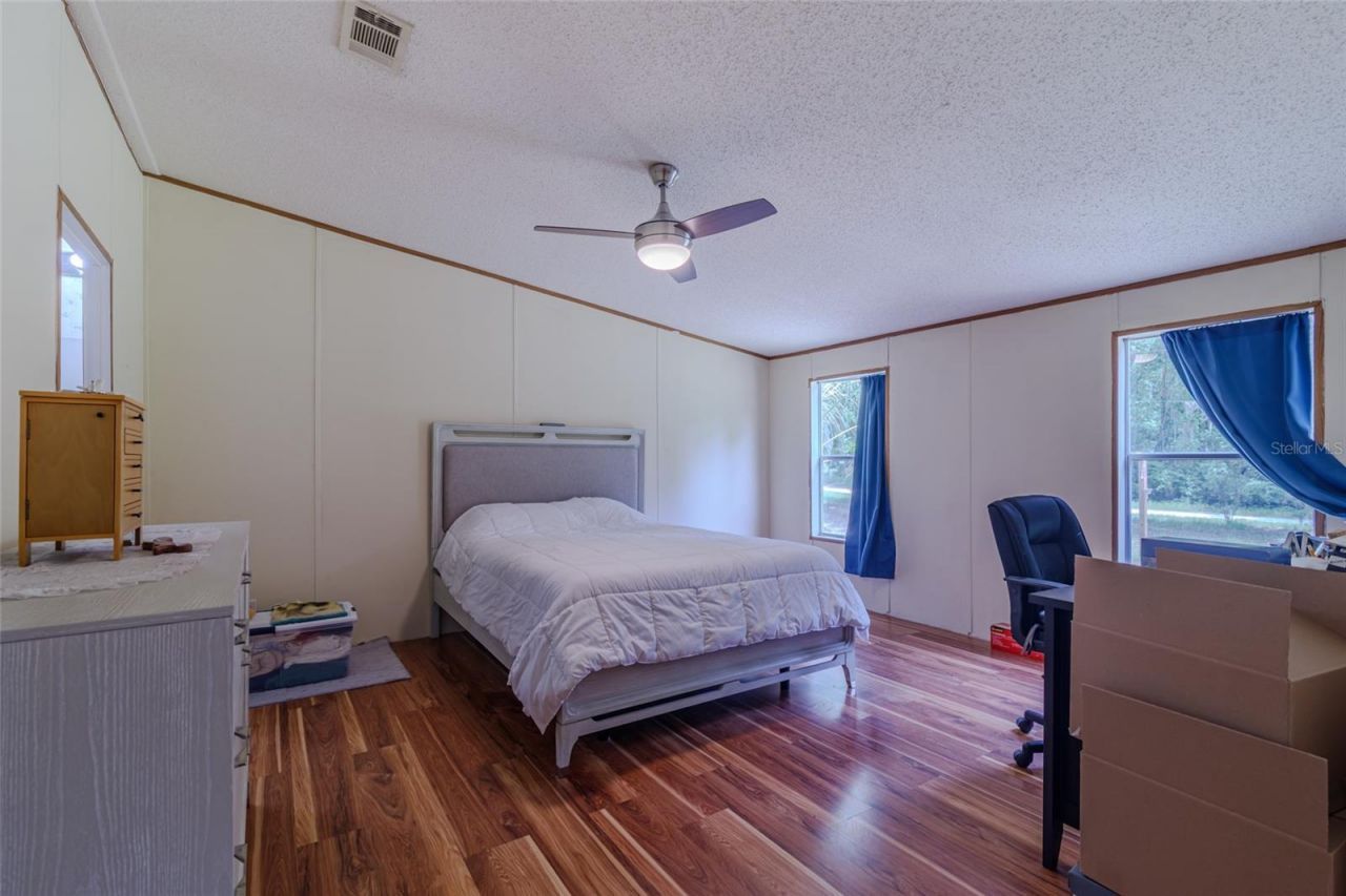 19050 NE 3rd Court , Citra, FL 32113 Photo