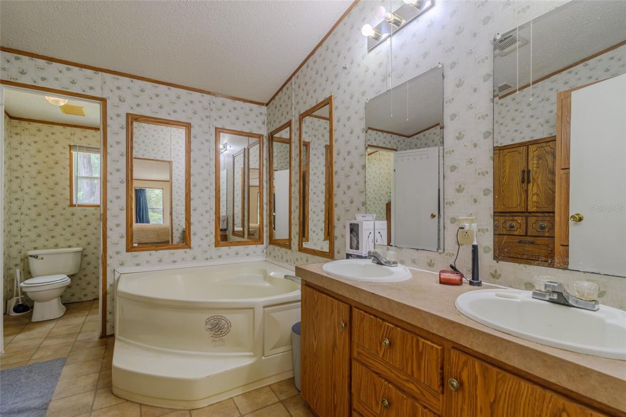 19050 NE 3rd Court , Citra, FL 32113 Photo