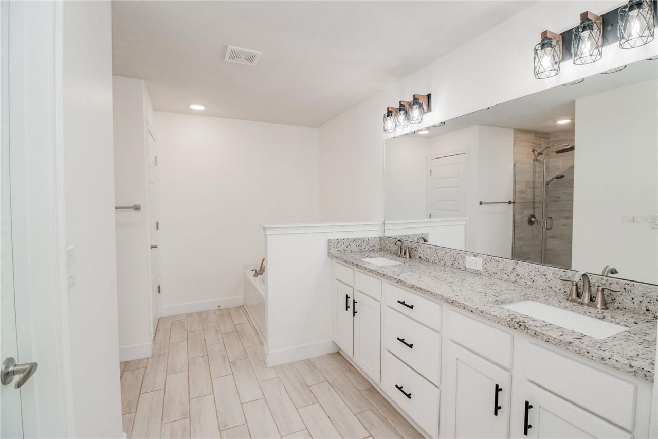 4820 Summit View Way , Auburndale, FL 33823 Photo