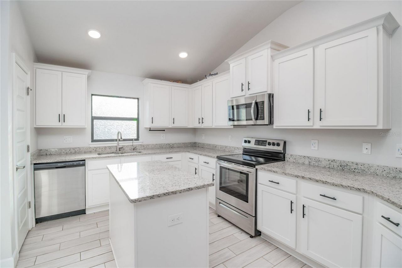4820 Summit View Way , Auburndale, FL 33823 Photo