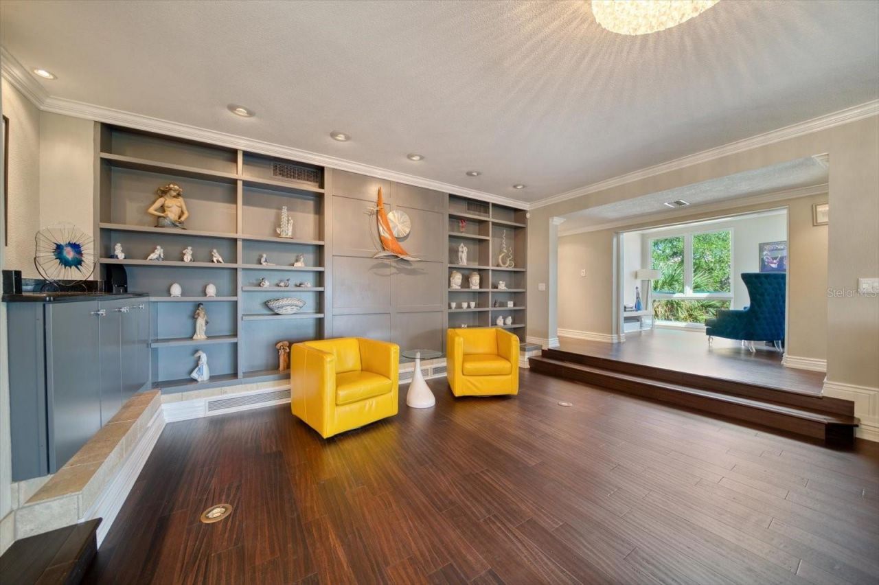 101 Harrison Avenue, Belleair Beach, FL 33786 Photo