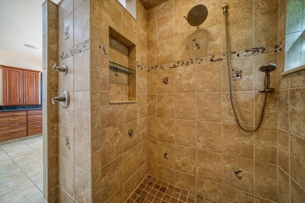 101 Harrison Avenue, Belleair Beach, FL 33786 Photo