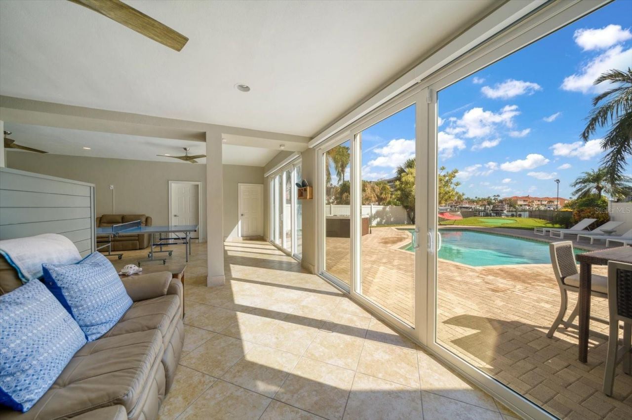 101 Harrison Avenue, Belleair Beach, FL 33786 Photo