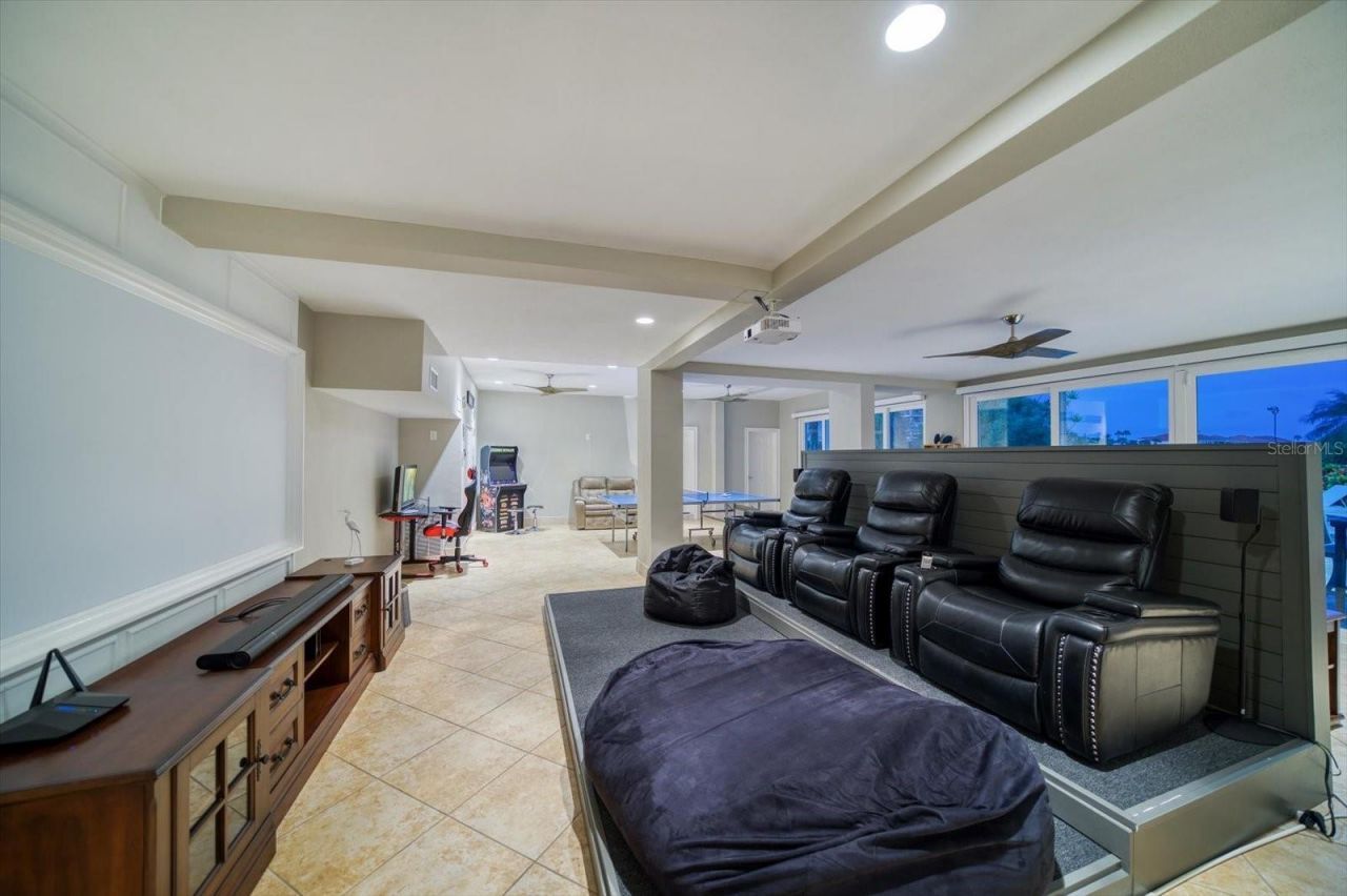 101 Harrison Avenue, Belleair Beach, FL 33786 Photo