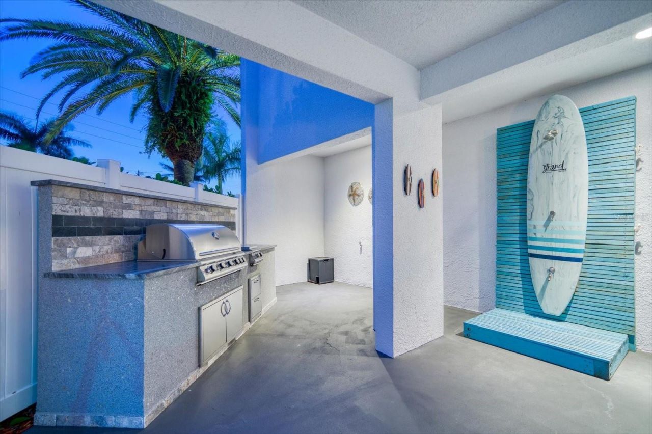 101 Harrison Avenue, Belleair Beach, FL 33786 Photo