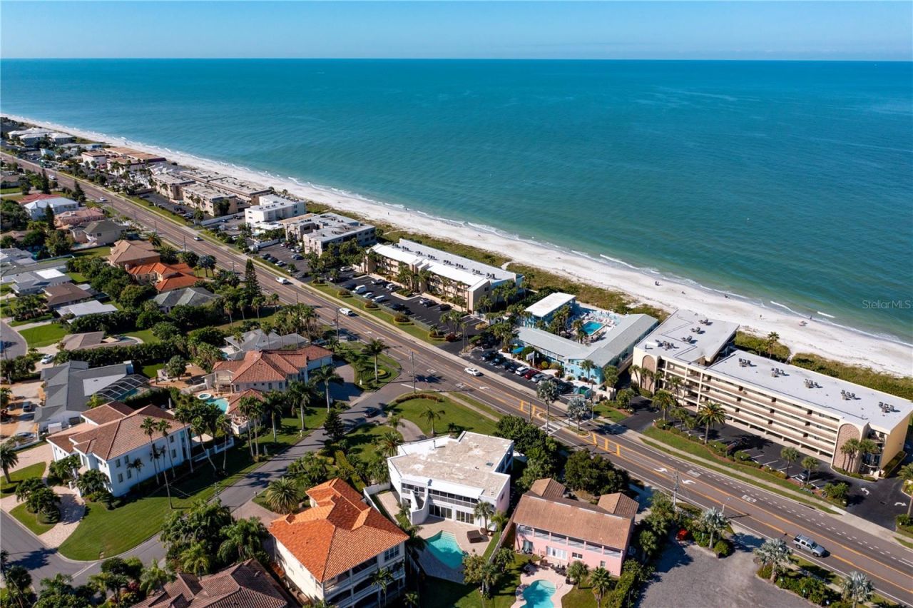 101 Harrison Avenue, Belleair Beach, FL 33786 Photo