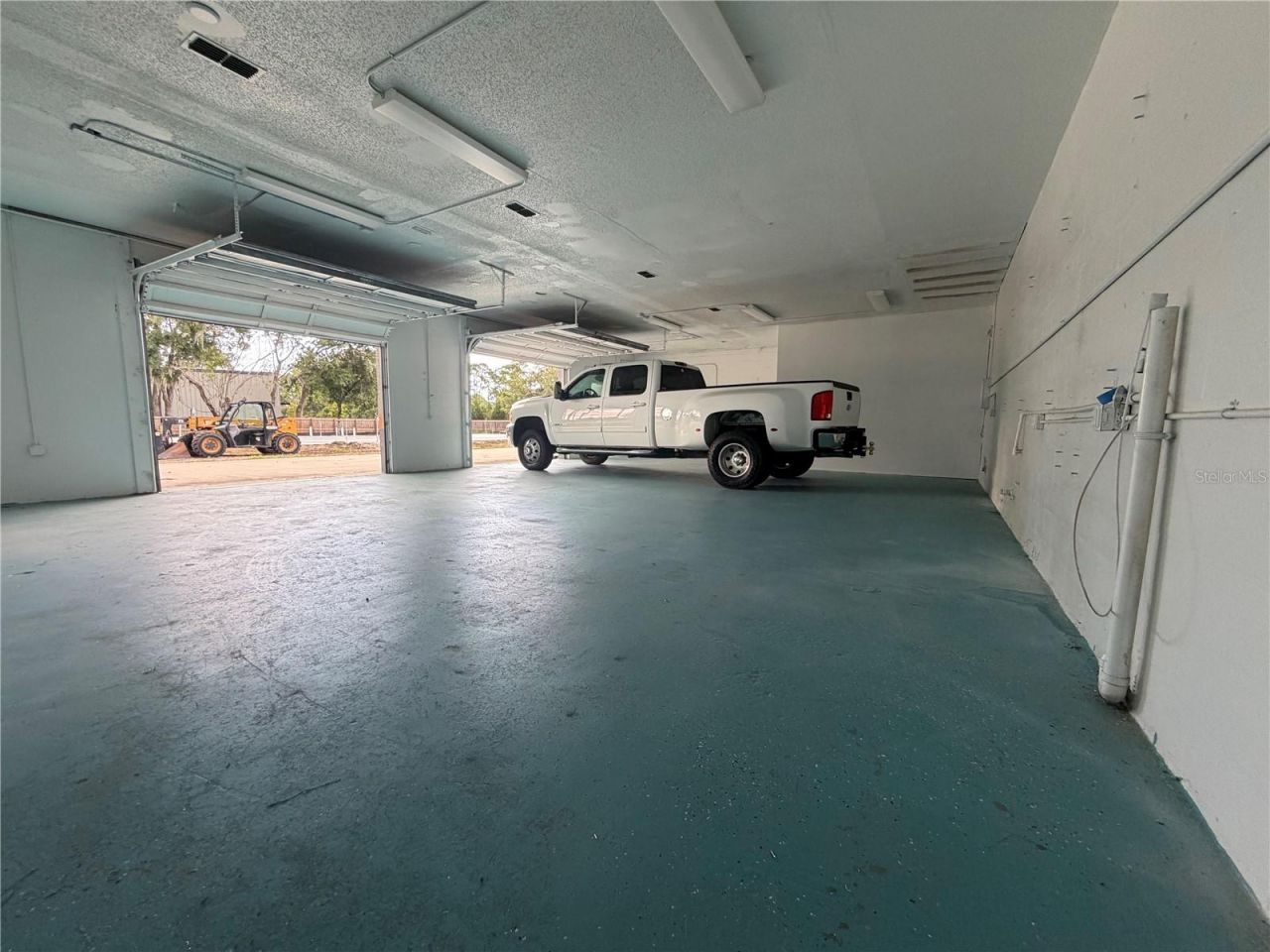 2724 Hibiscus Drive, Edgewater, FL 32141 Photo