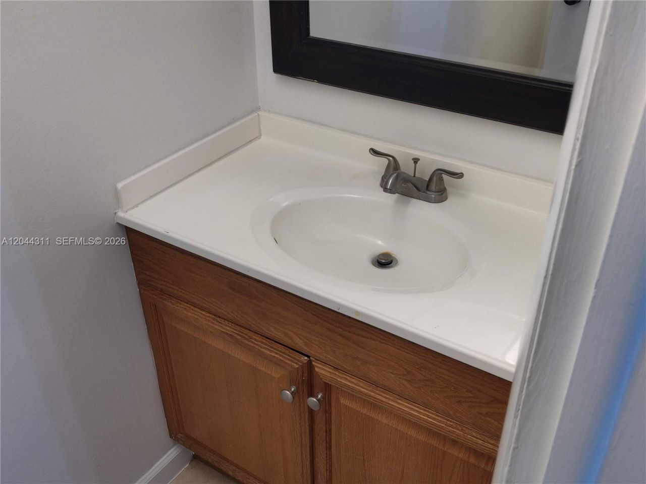 3750 Inverrary Dr , Unit 2Q, Lauderhill, FL 33319 Photo