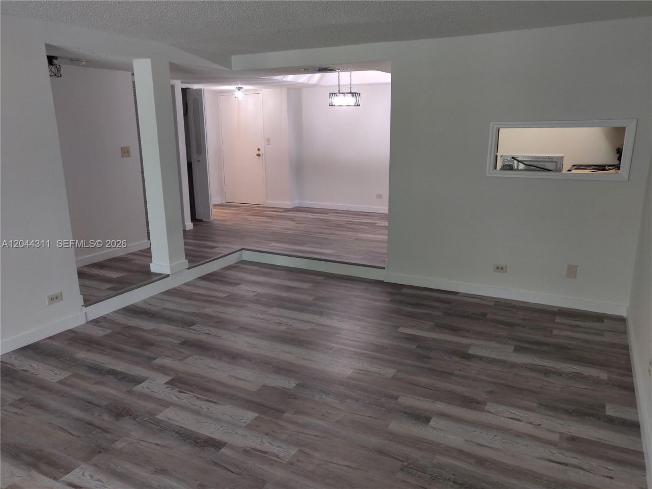 3750 Inverrary Dr , Unit 2Q, Lauderhill, FL 33319 Photo