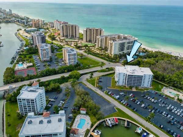 1 Bluebill AVE, Unit 405, NAPLES, FL 34108