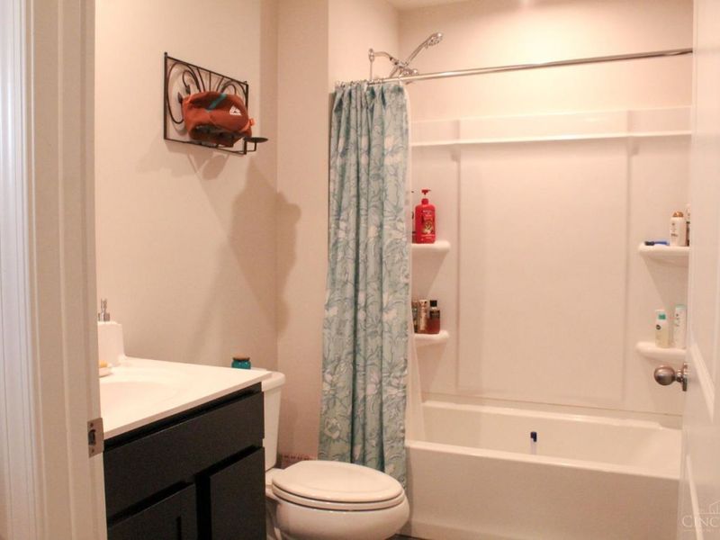 5901 Cresting Drive, Middletown, OH 45005 Photo 31