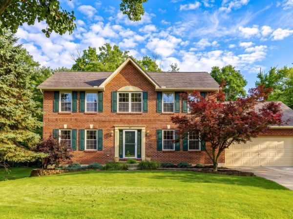1466 Elmbrooke Court, Batavia Twp, OH 45102