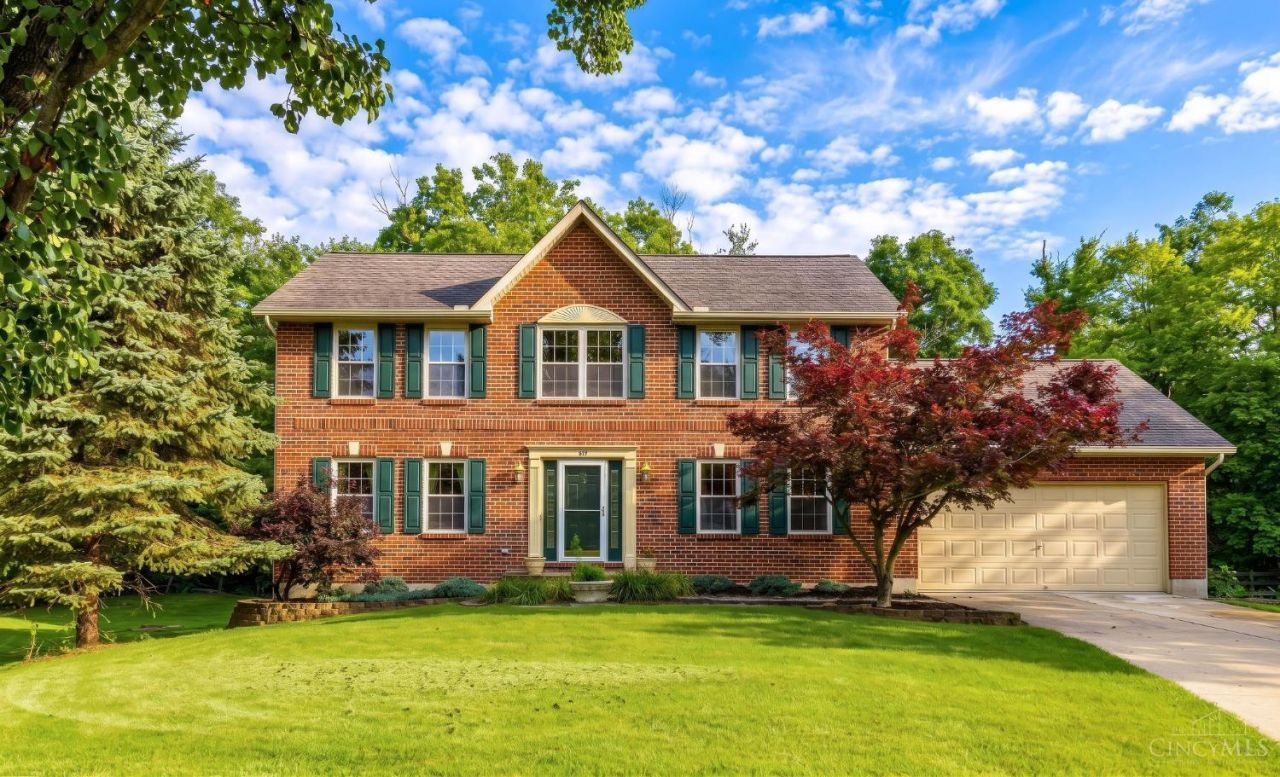 1466 Elmbrooke Court, Batavia Twp, OH 45102 Main Photo