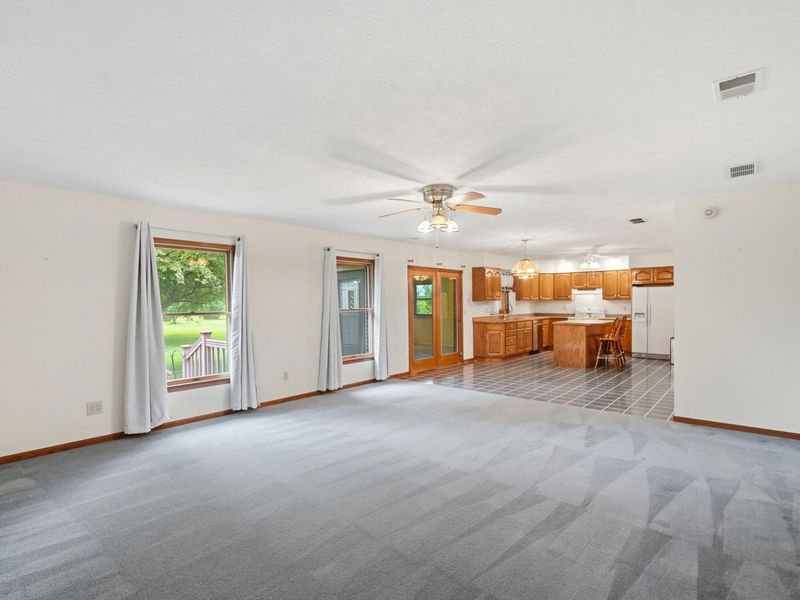 4045 Dialton Road, Springfield, OH 45502 Photo 3