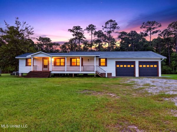 3015 Bonita Road, Gautier, MS 39553
