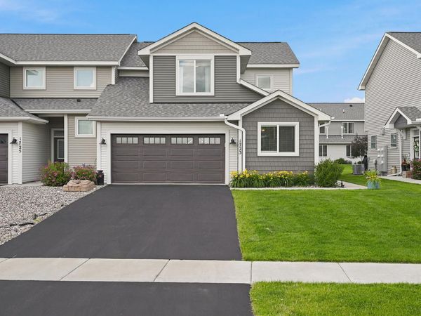 1723 Southpoint Lane, Hudson, WI 54016