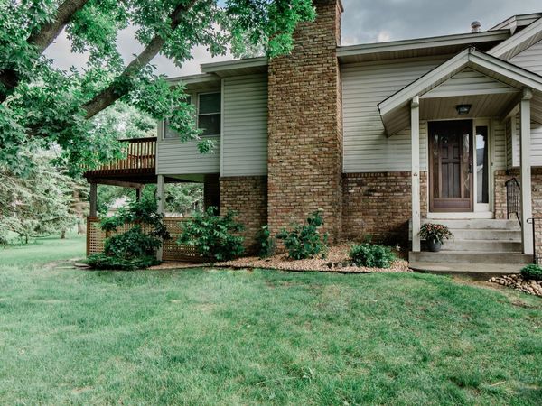 5688 Royal Oaks Drive, Shoreview, MN 55126