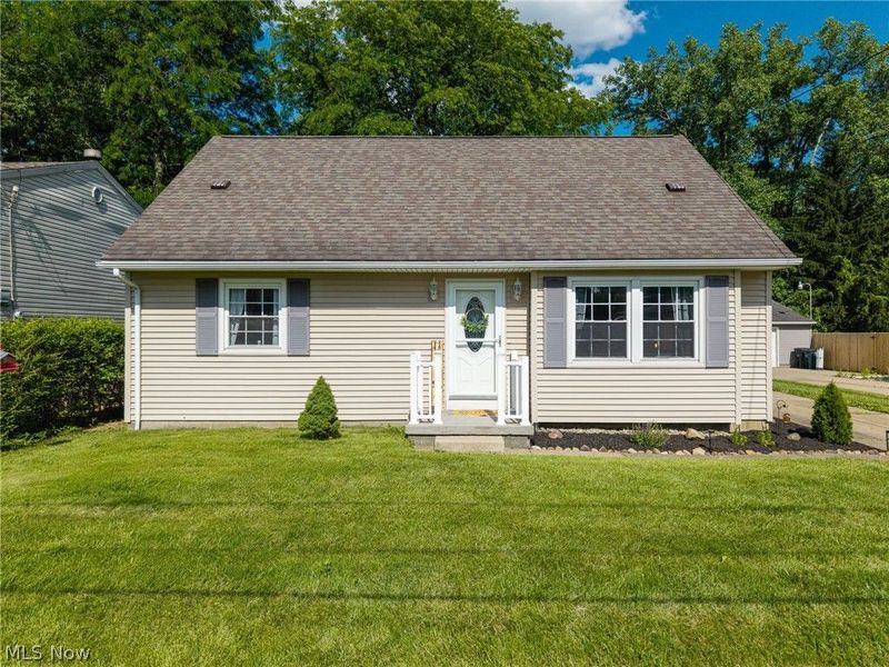 2525 Kingsport Way, Akron, OH 44314 Photo 1