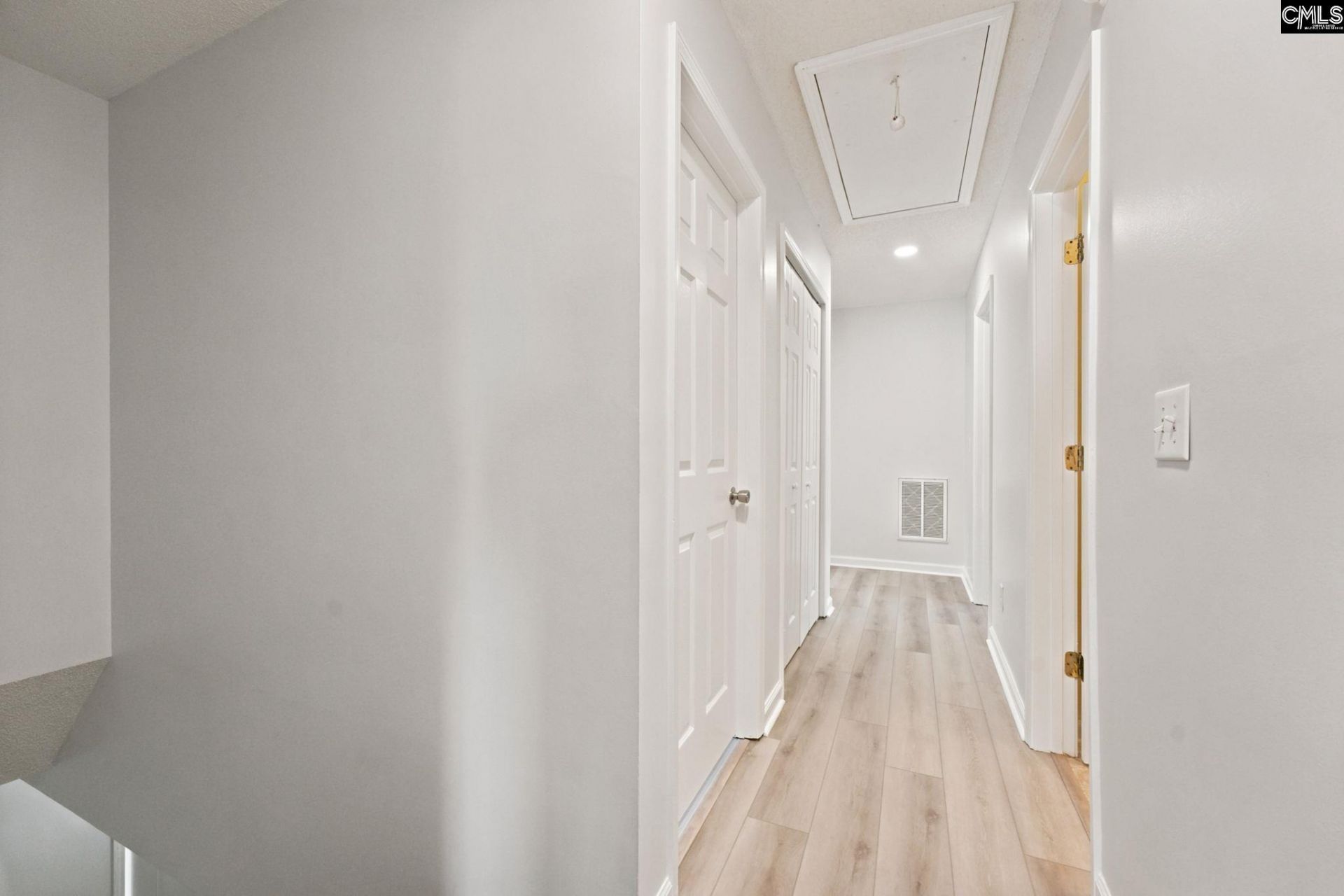 528 Riglaw Circle  Photo 15