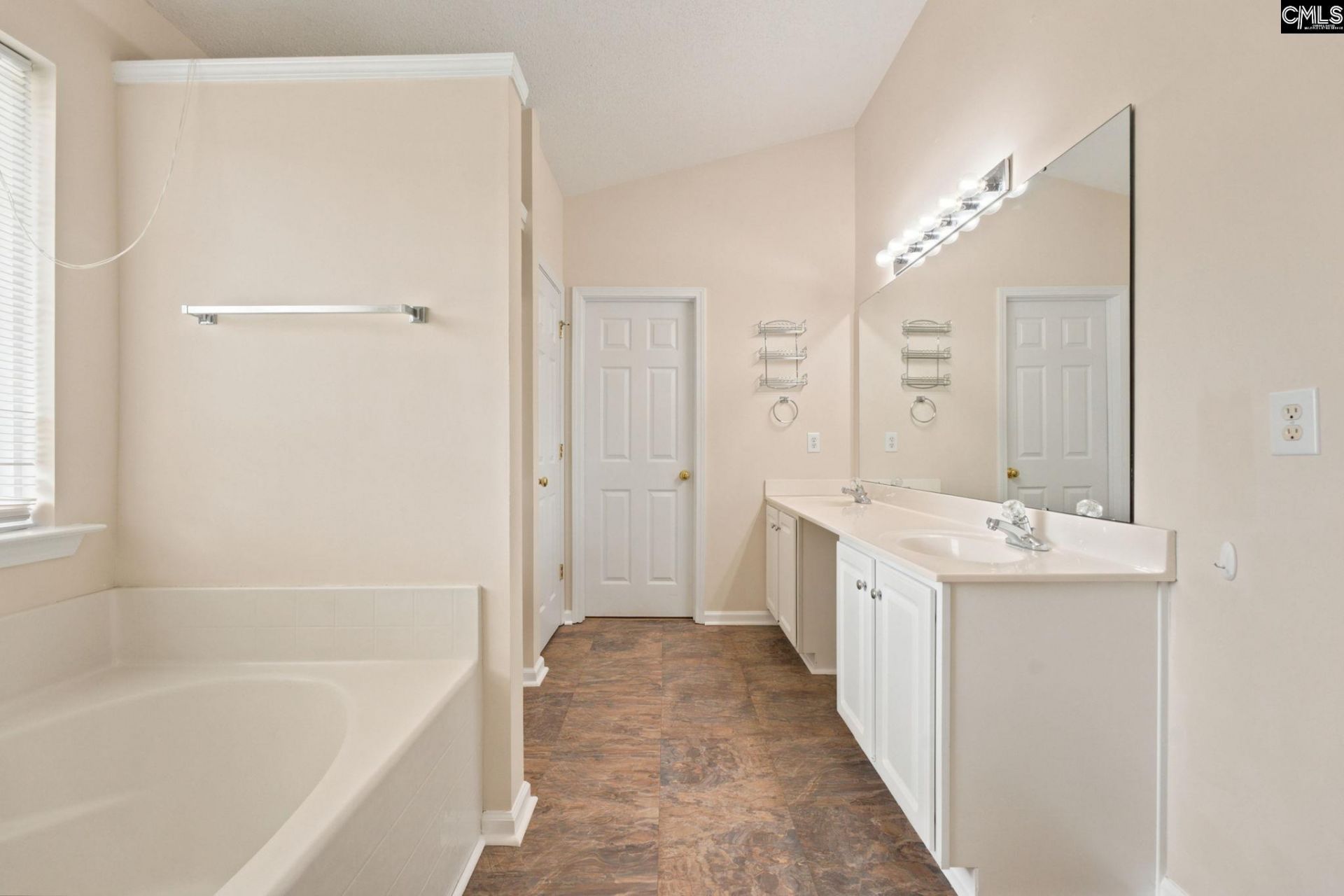 528 Riglaw Circle  Photo 24