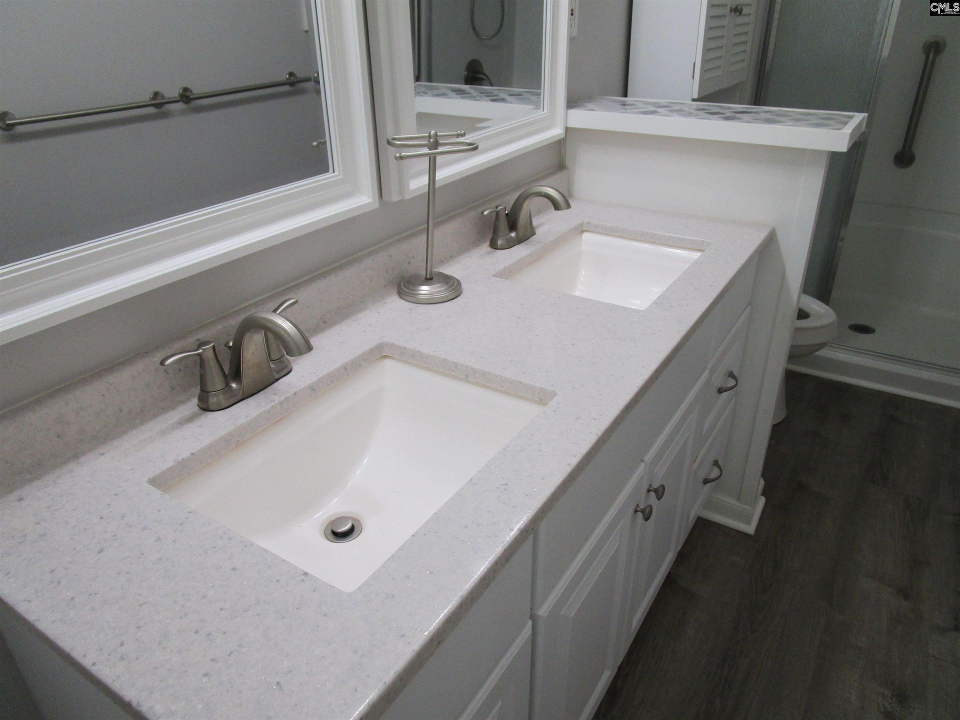 1609 Mccaw Road  Photo 11