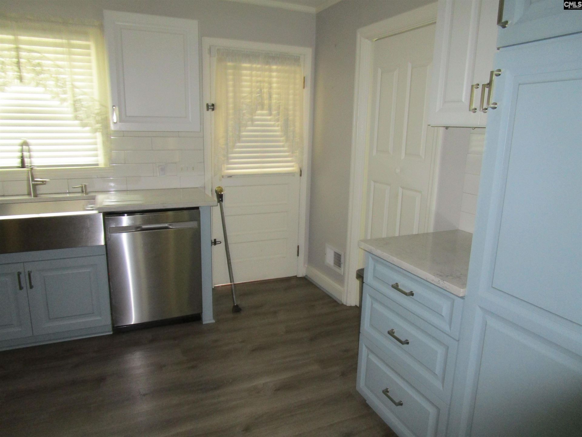 1609 Mccaw Road  Photo 7