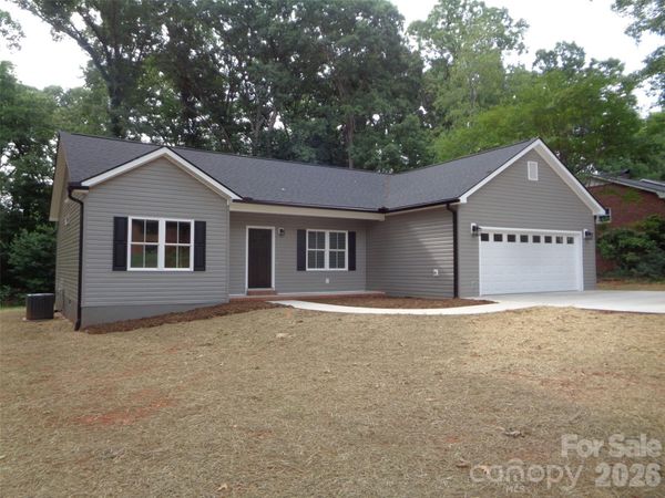 190 Forest Hill Drive , Forest City, NC 28043