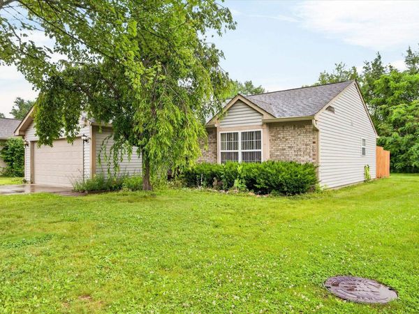 5811 W Waterstone Trace, Bloomington, IN 47403