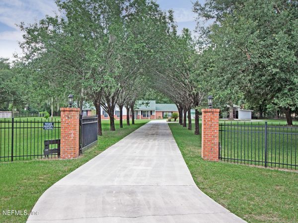 12556 JODA Lane E, Jacksonville, FL 32258