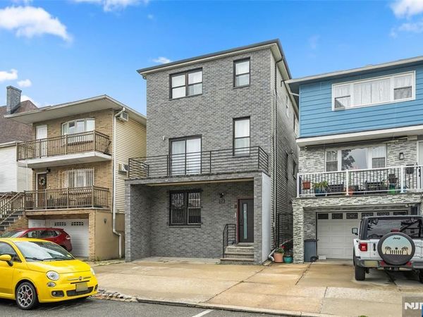 138 76th Street 2, NORTH BERGEN, NJ 07047