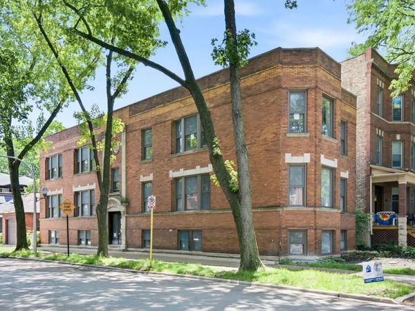 1351 W Balmoral Avenue , Unit 2, Chicago, IL 60640
