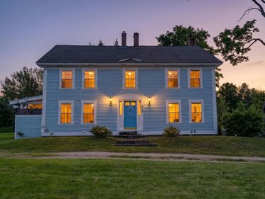 567 First Crown Point Road, Strafford, NH 03884
