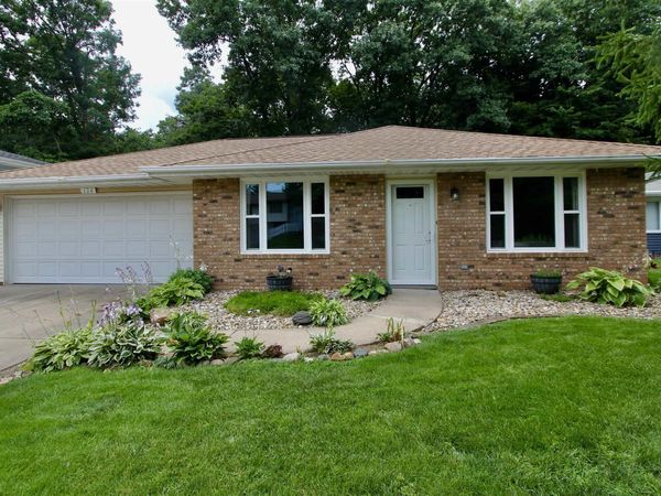124 SHOSHONE Drive, East Peoria, IL 61611