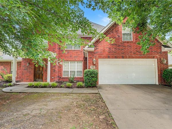 2391 N Water Oak Drive , Fayetteville, AR 72704