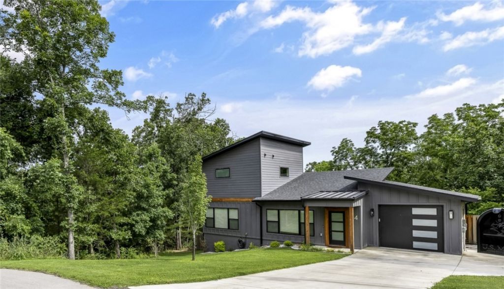 4 Sable Lane Bella Vista, AR 72715