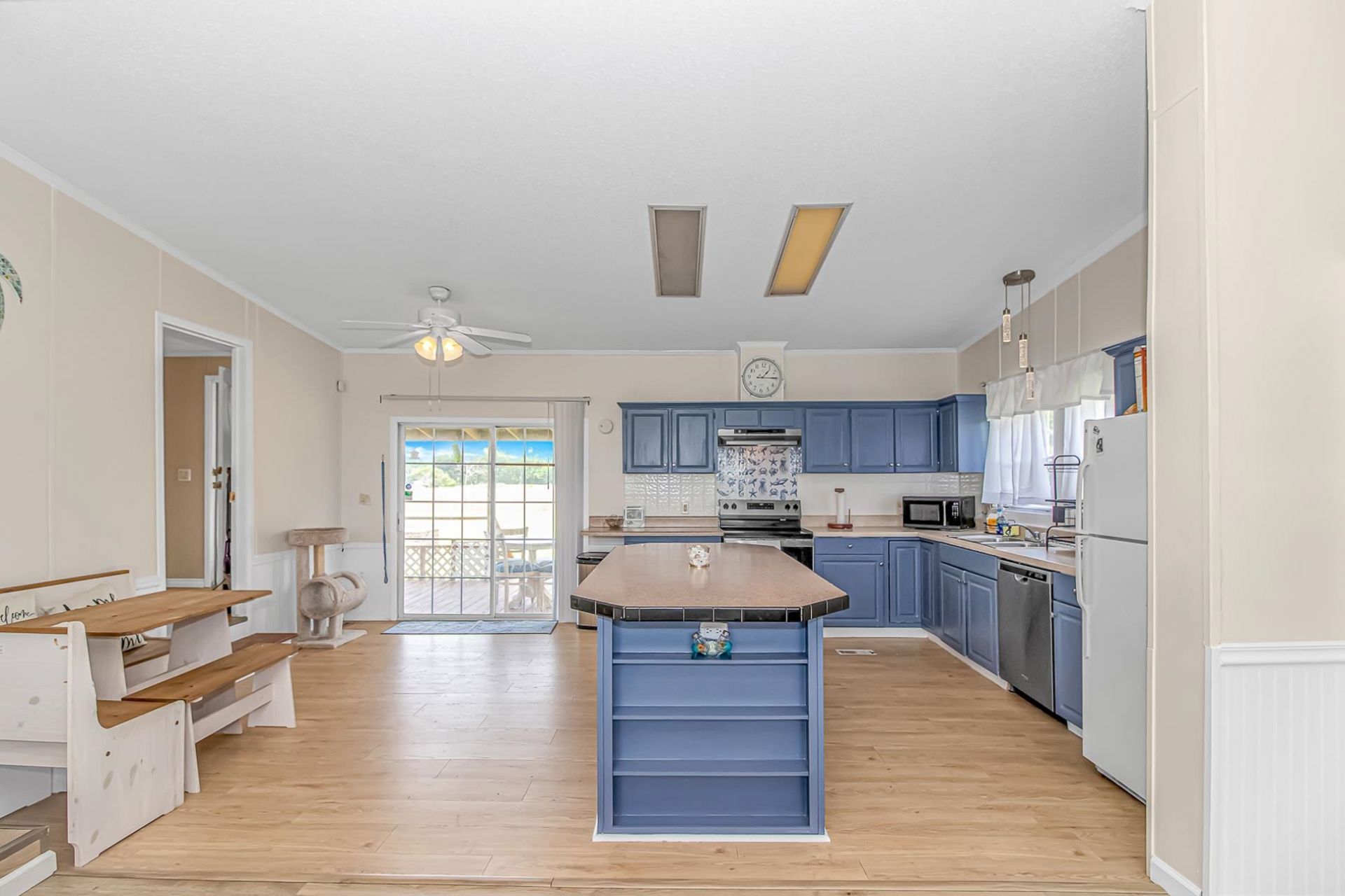 3415 Green Sea Rd. Photo 11