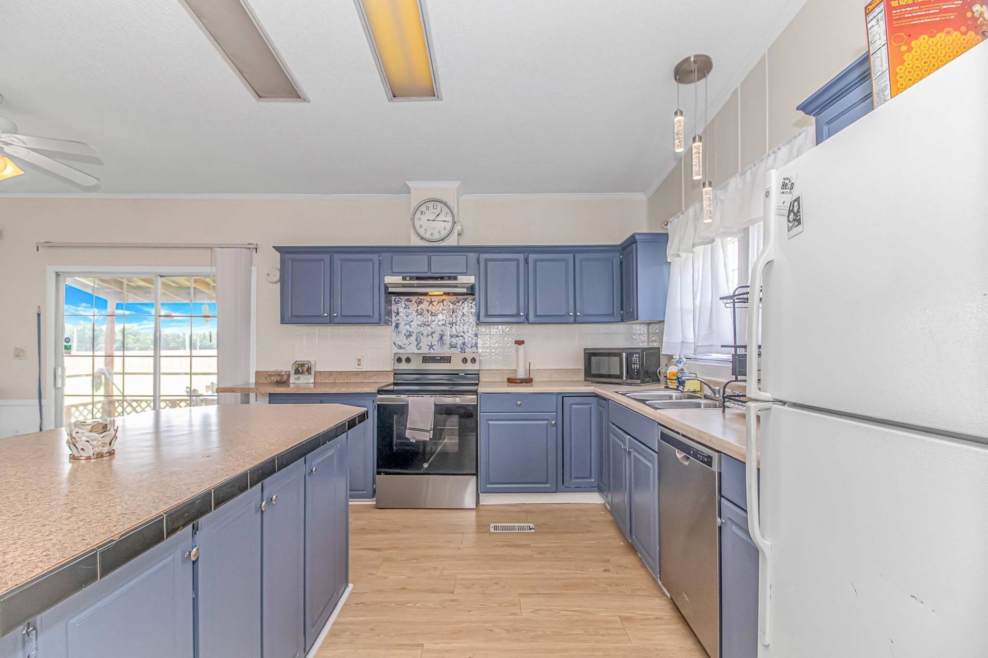 3415 Green Sea Rd. Photo 12