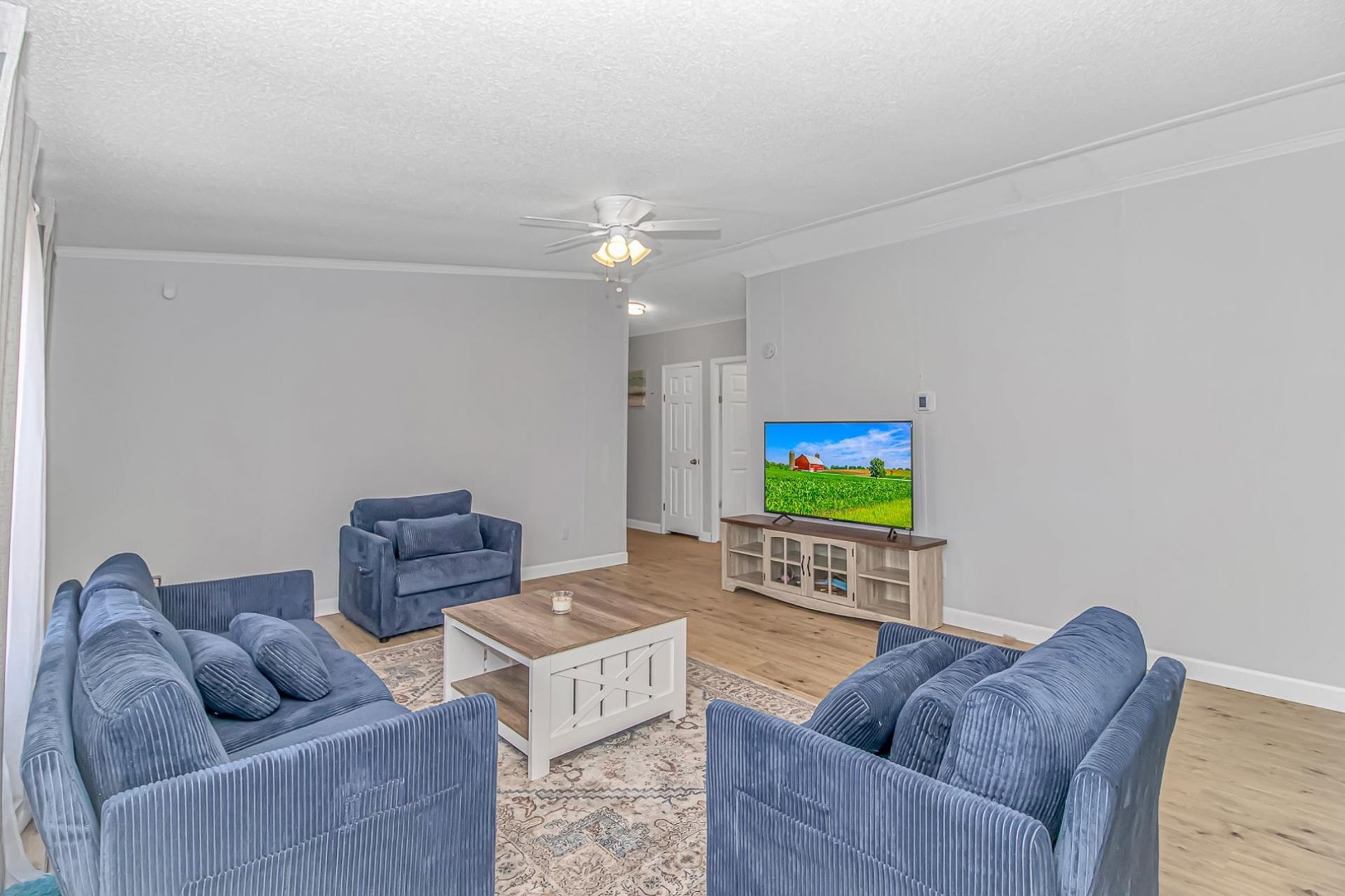 3415 Green Sea Rd. Photo 4