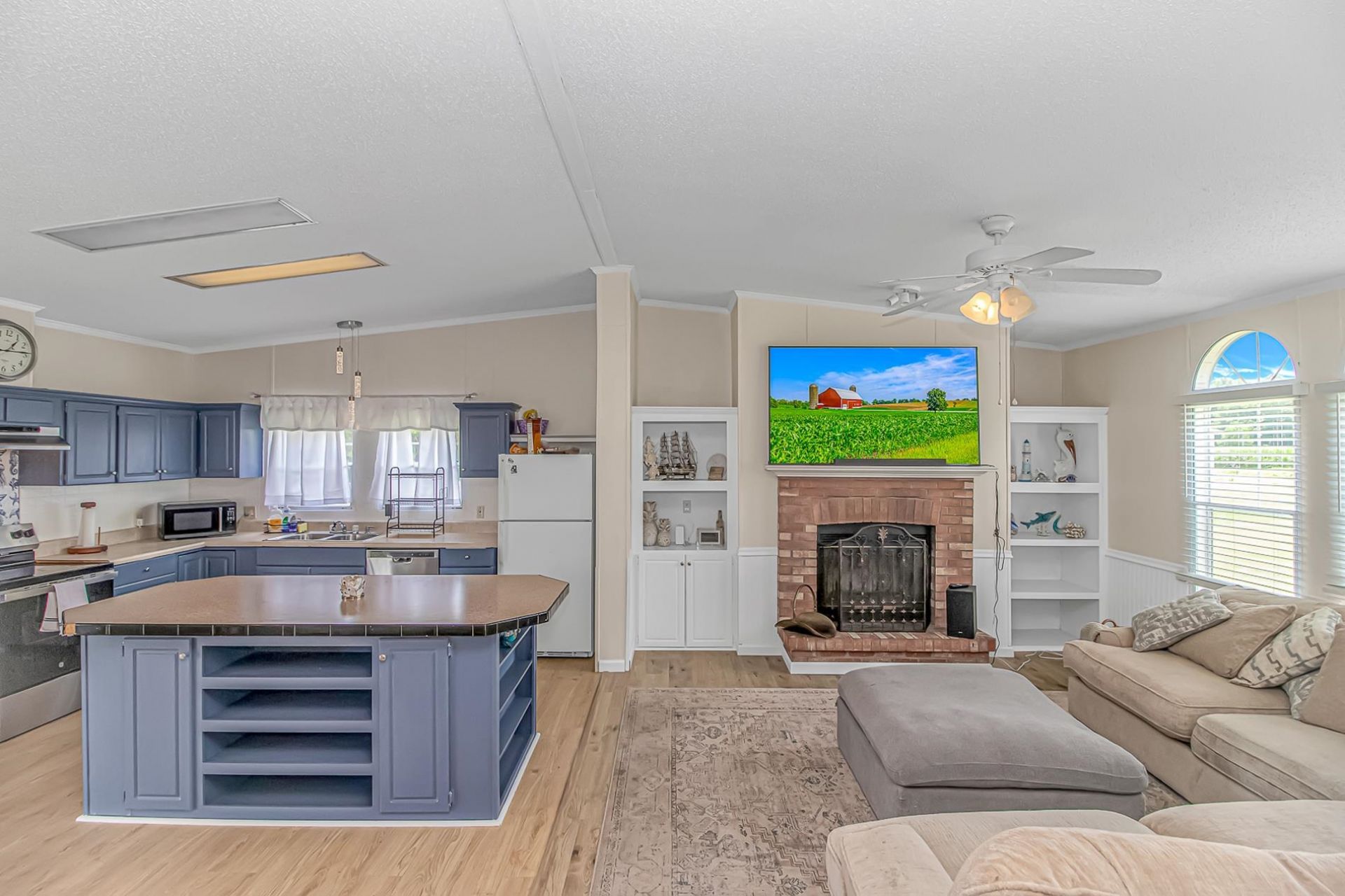 3415 Green Sea Rd. Photo 8